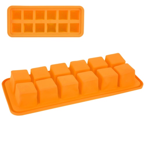 pol_pl_Forma-silikonowa-na-lod-do-lodu-KOSTKI-DO-GRY-2114_2[1].jpg